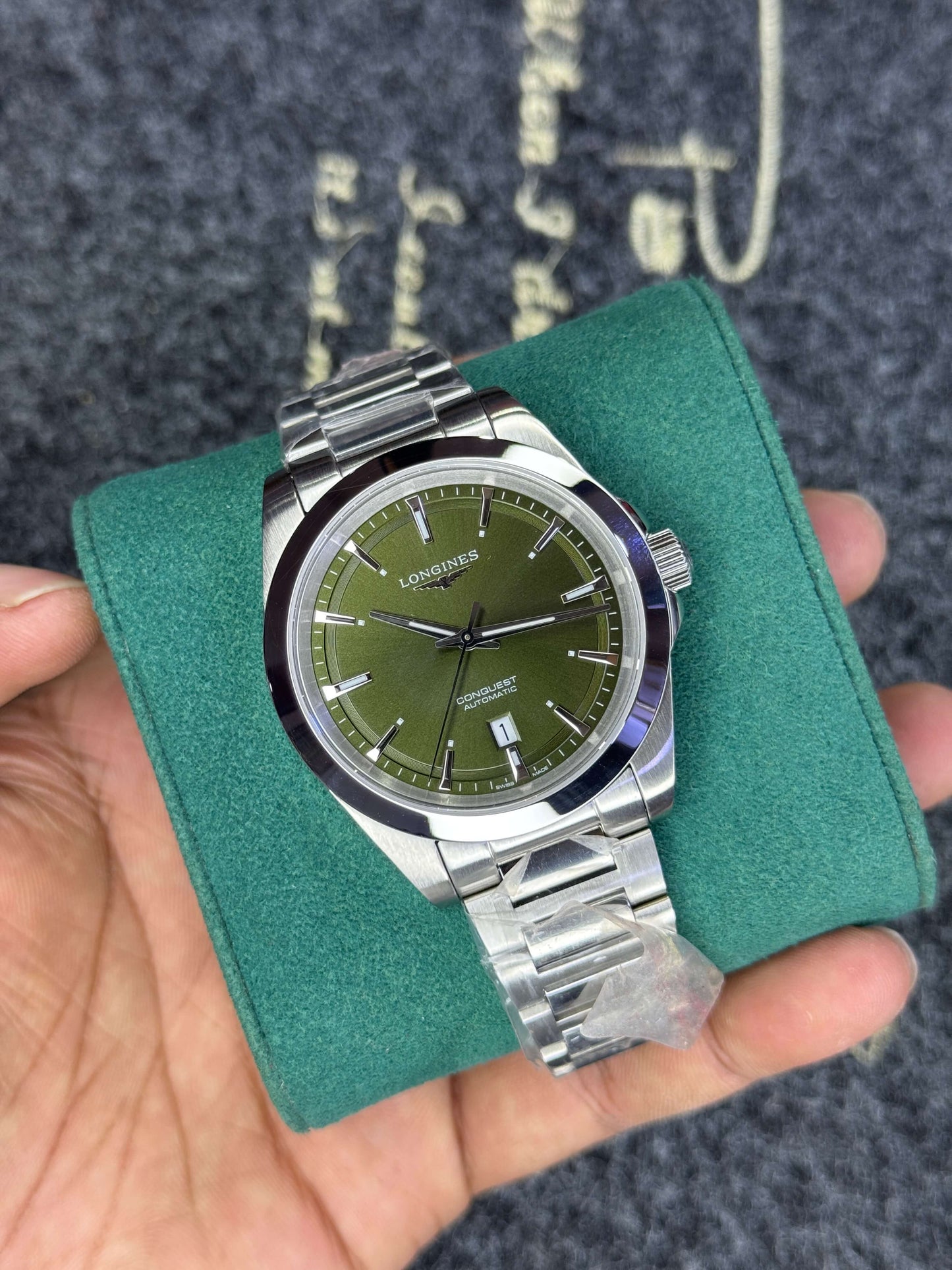 Longines Conquest - Top
