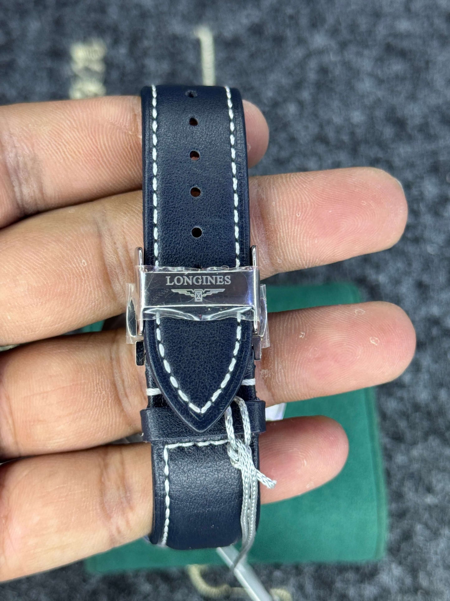 Longines Zulu Time- Top