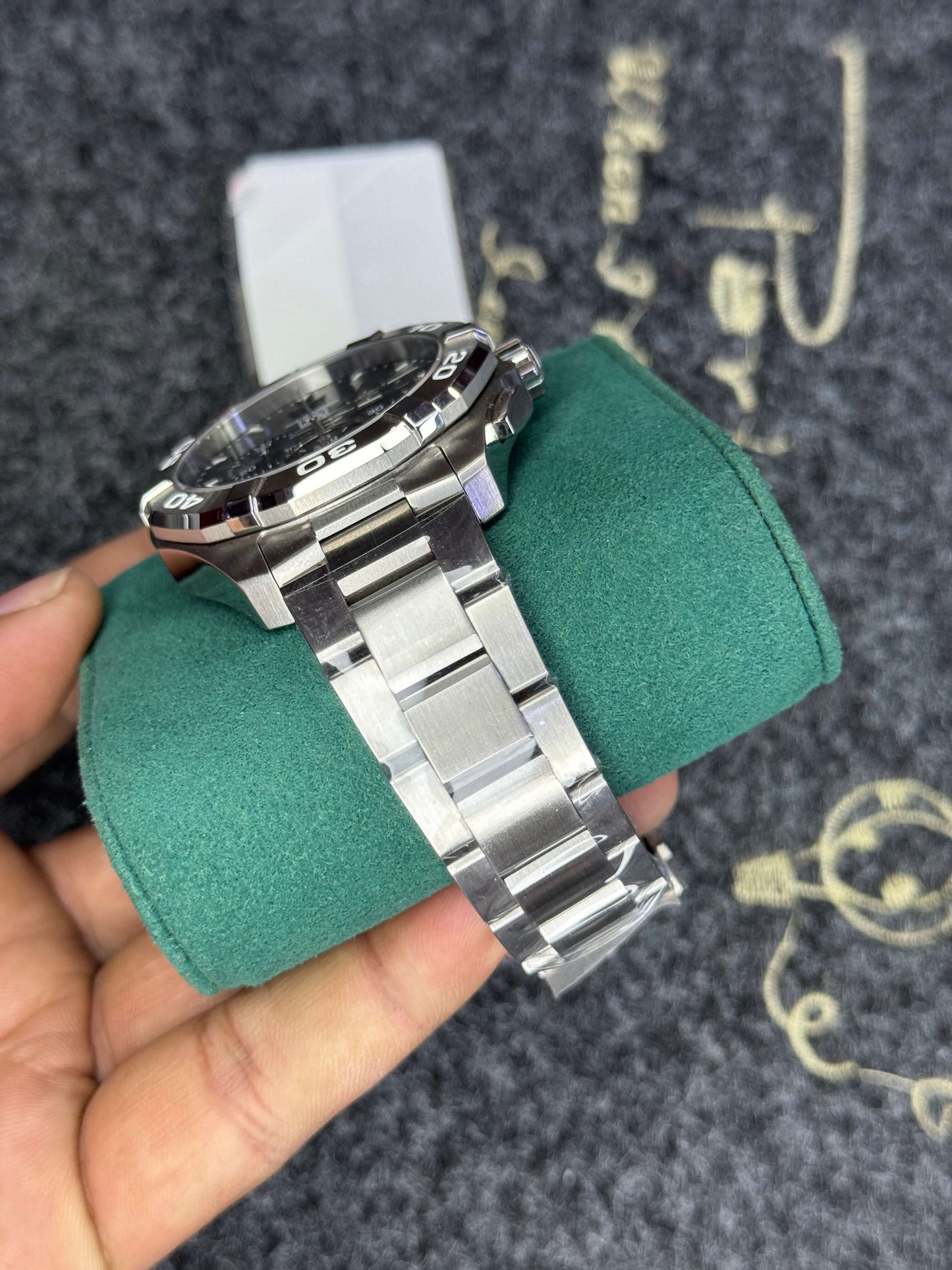 Tag Aquaracer Black Dial - Top